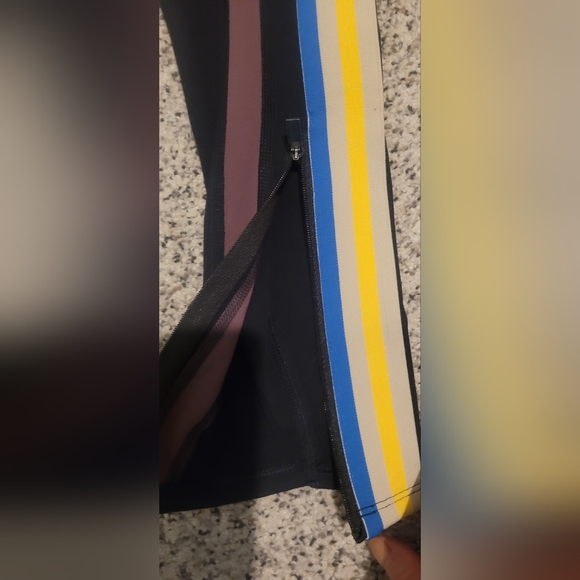 Free People Movement Women's Run Racer Legging - Picture 9 of 11